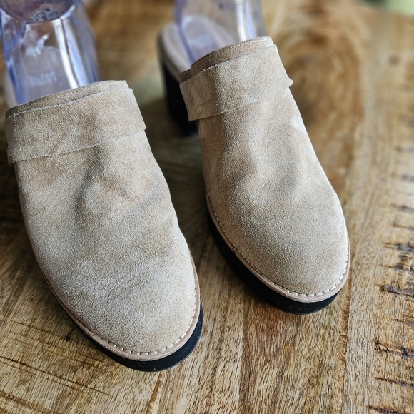 Eileen Fisher Hiya Clog Mule Womens 11 Platform Block Heel Beige Suede - Picture 2 of 8